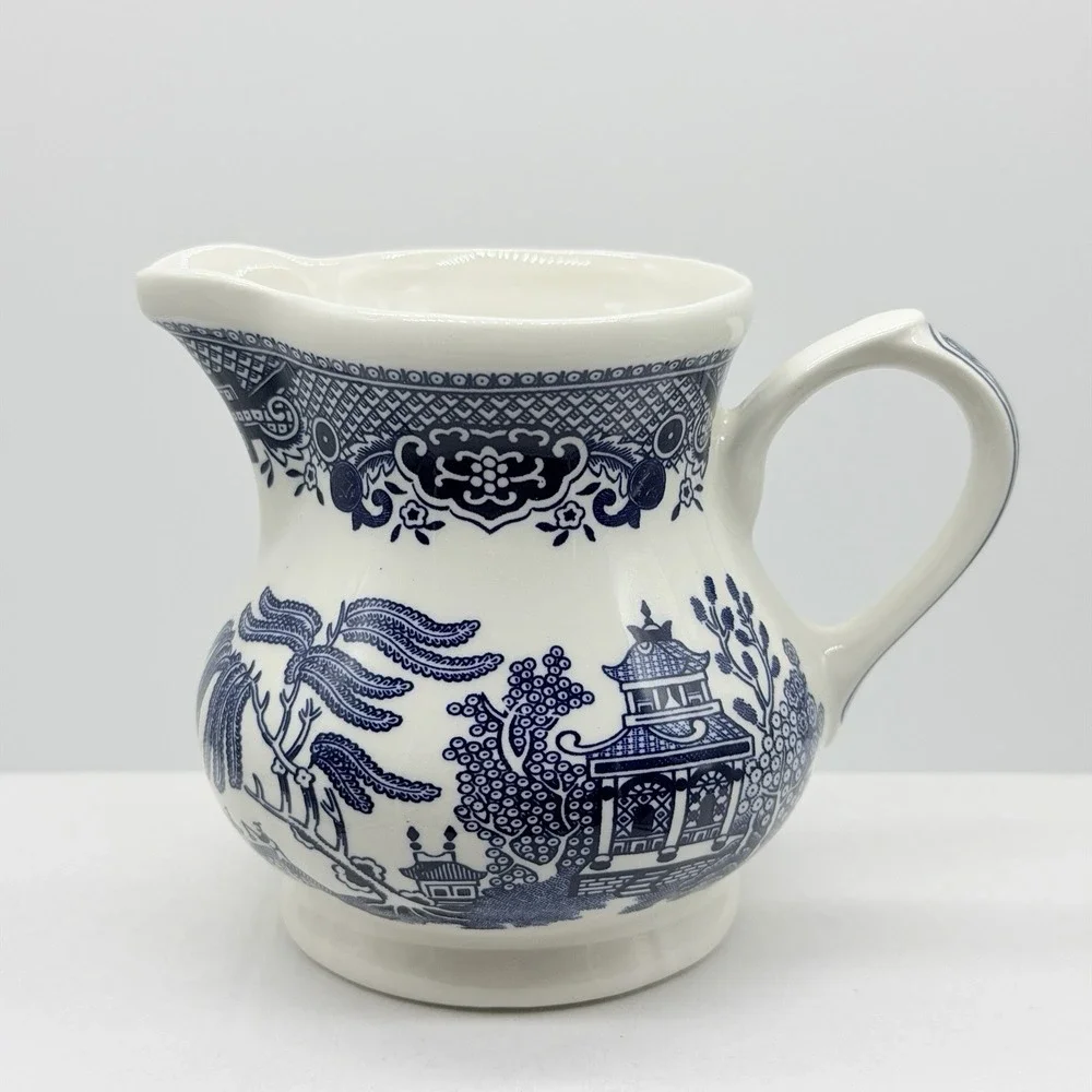 Churchill‎ England Blue Willow Creamer Pitcher Georgian Shape 4